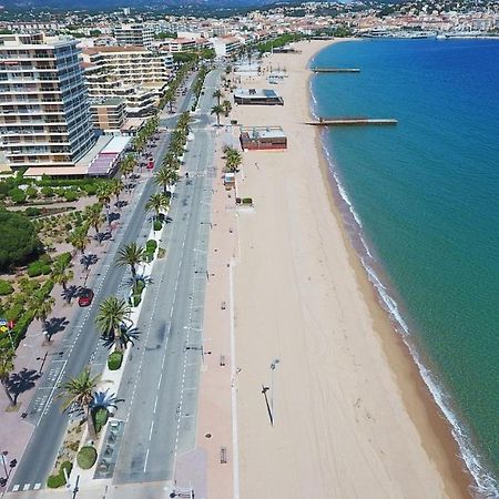 Appartement Au Lagon Bleu A Frejus, Garage, Tennis & Piscine 1200 M2 Экстерьер фото