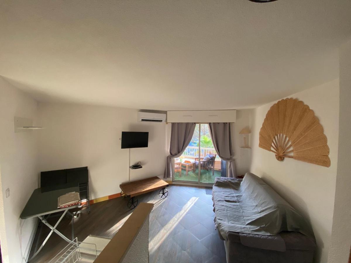 Appartement Au Lagon Bleu A Frejus, Garage, Tennis & Piscine 1200 M2 Экстерьер фото