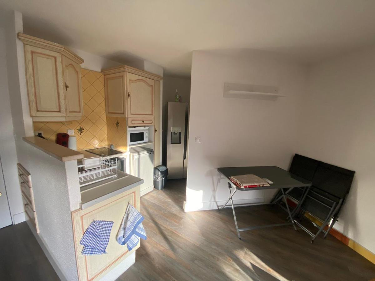 Appartement Au Lagon Bleu A Frejus, Garage, Tennis & Piscine 1200 M2 Экстерьер фото