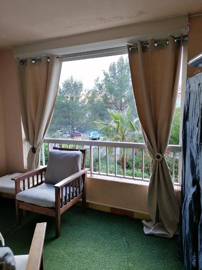 Appartement Au Lagon Bleu A Frejus, Garage, Tennis & Piscine 1200 M2 Экстерьер фото